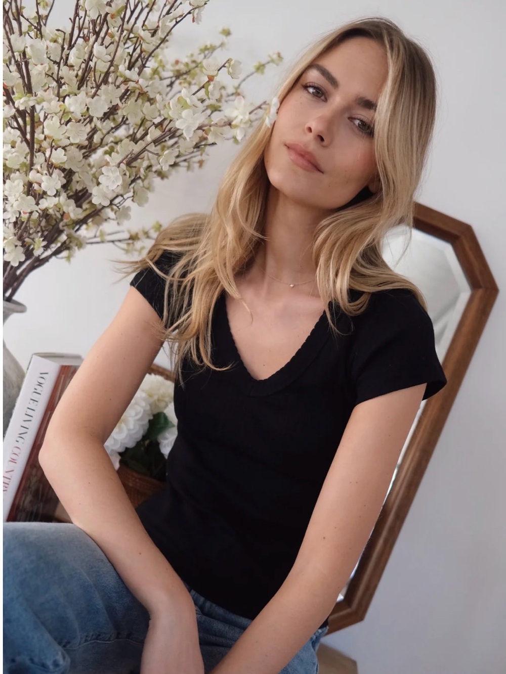 NEW Marea Black Pointelle Ribbed V-Neck Short Sleeve Tee